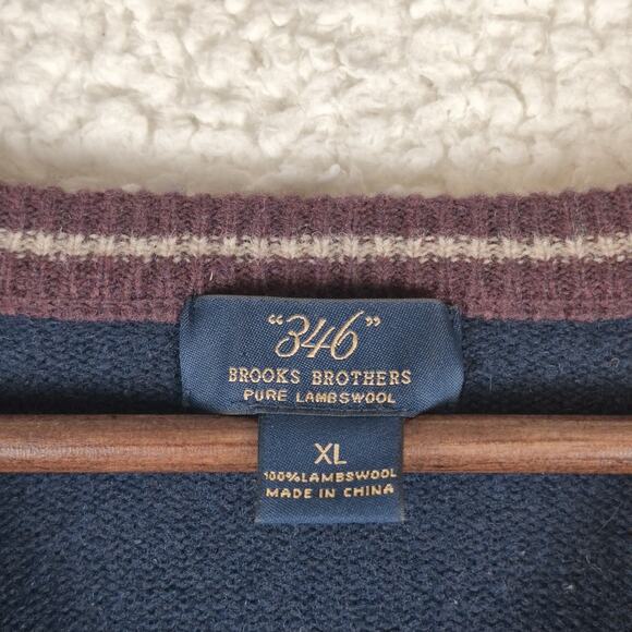 Brooks Brothers 346 Sweater Men’s XL Lambswool Argyle V-Neck Pullover Navy - Picture 5 of 7